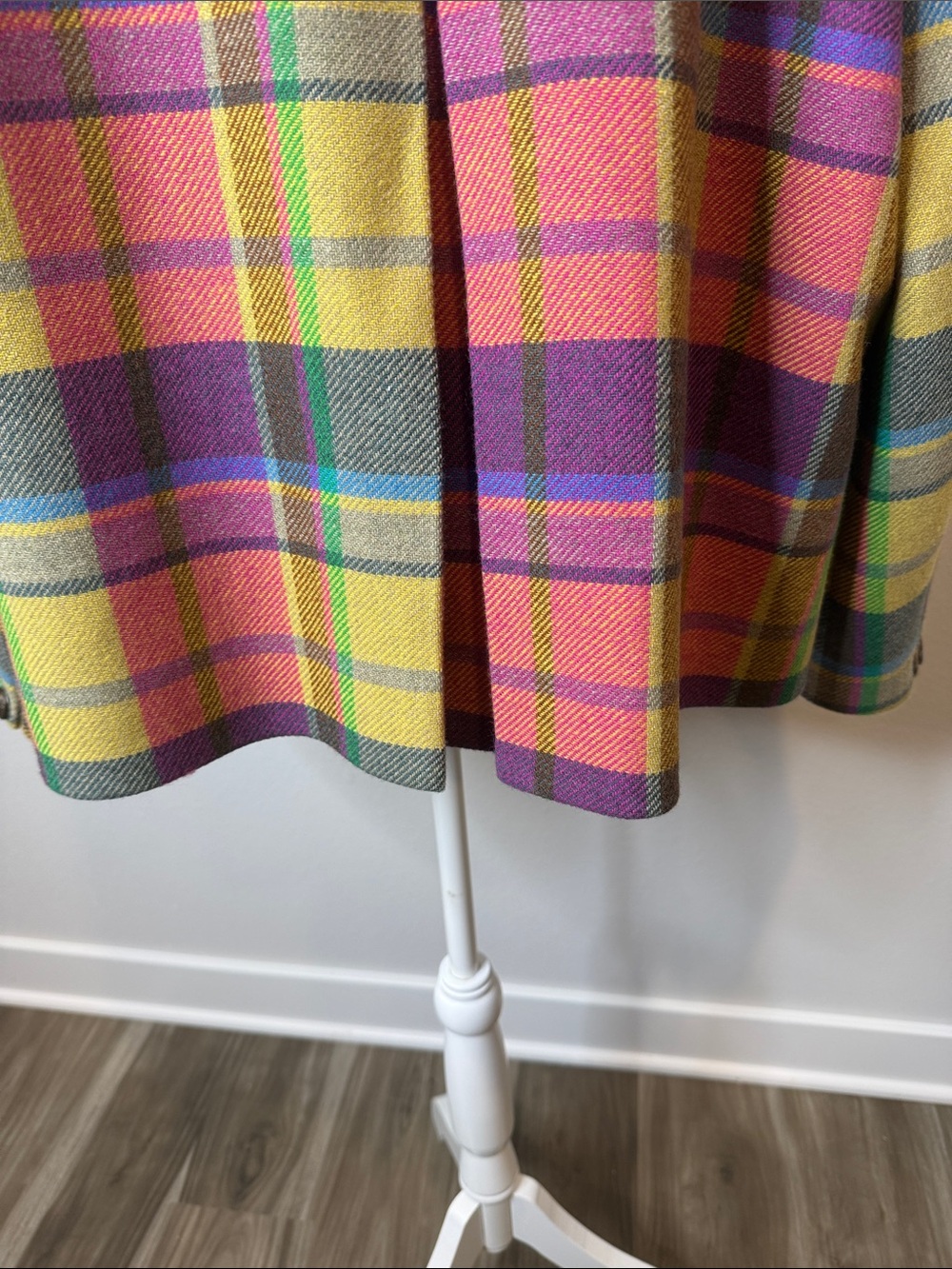 Boden Multi-Color Plaid Button Front Jacket Wool Made In Italy Size 16 - Picture 8 of 13